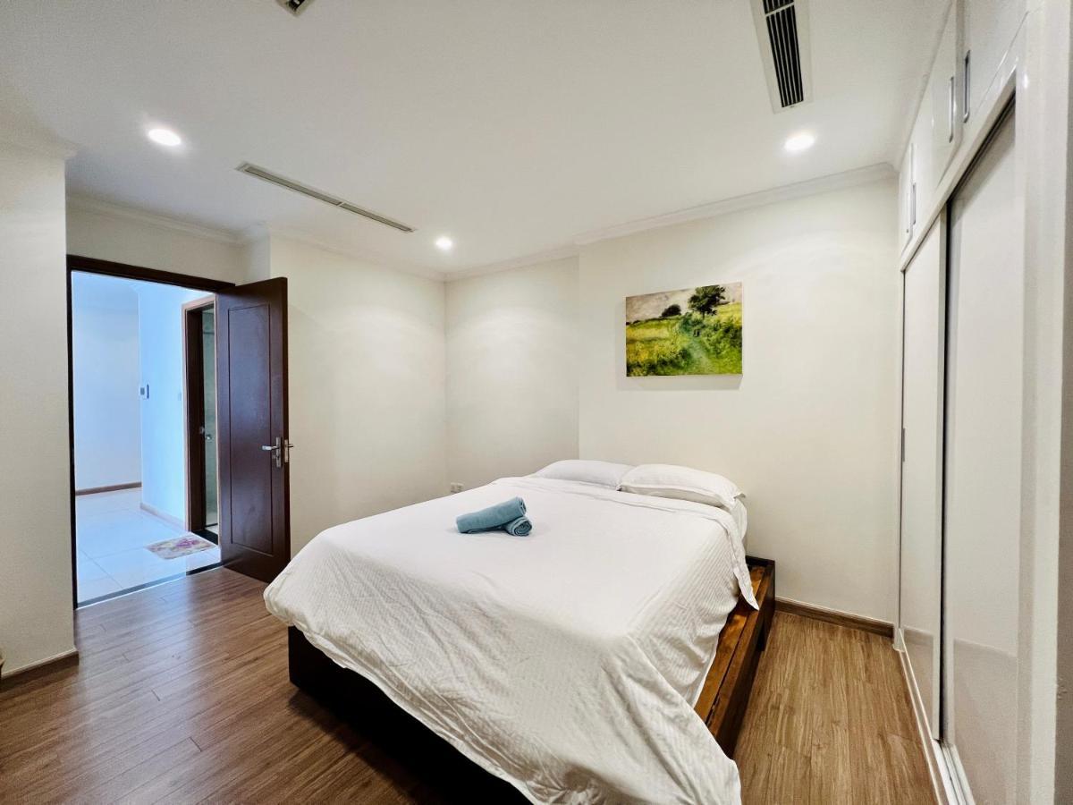 Vinhomes Landmark 81 - Christine Home Ho Şi Min Exterior foto