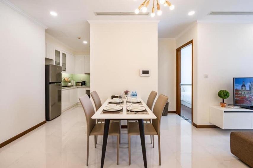 Vinhomes Landmark 81 - Christine Home Ho Şi Min Exterior foto